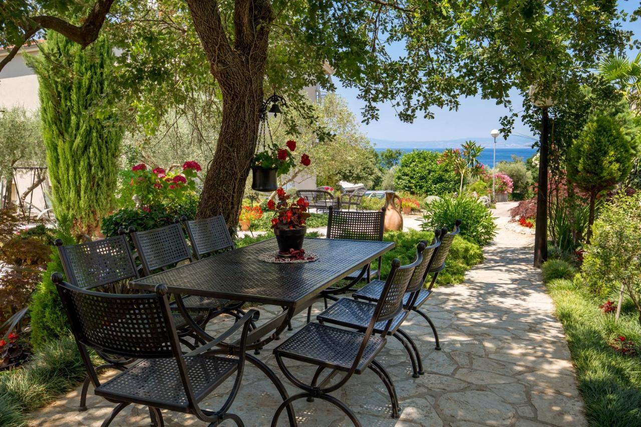 B&B Marijana Малинска Экстерьер фото