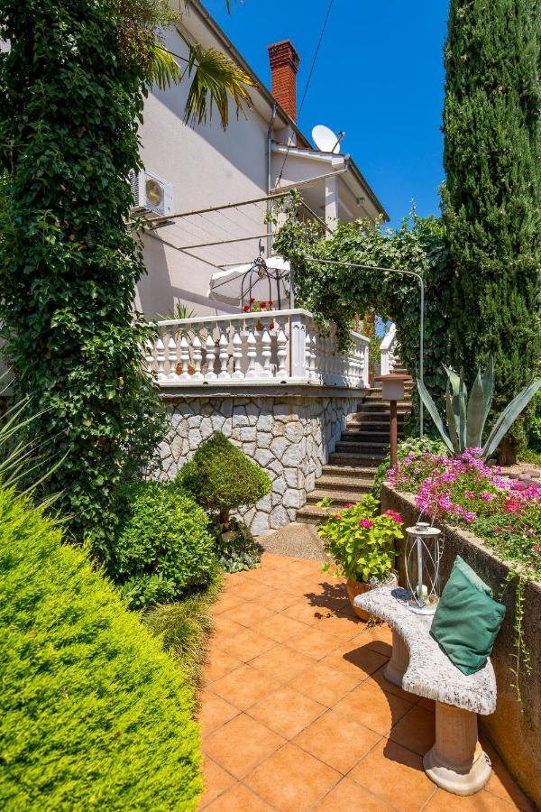 B&B Marijana Малинска Экстерьер фото